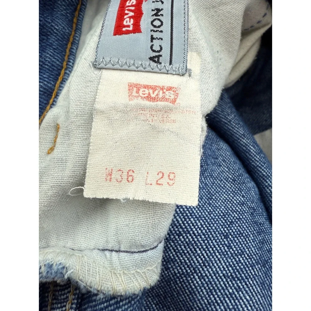 VTG Levi Strauss Action Jeans Men Made in USA Denim Western Style W36 L29‎